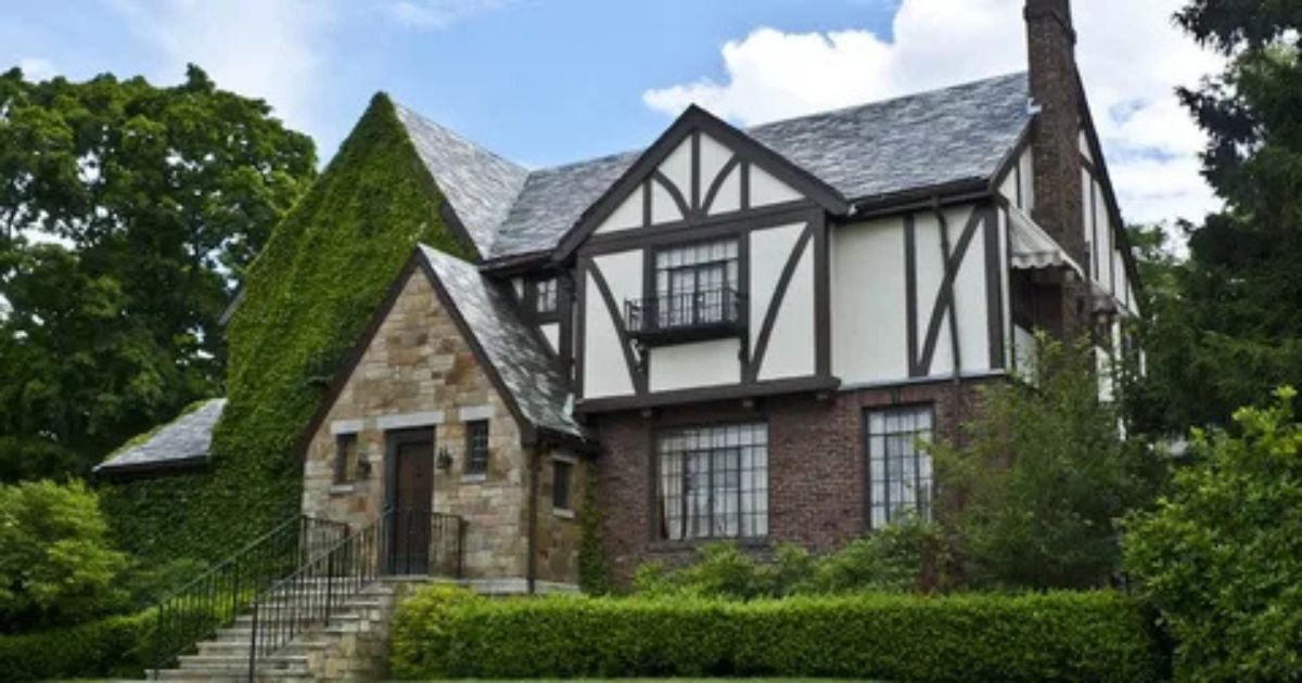 Buy Property in Lahore